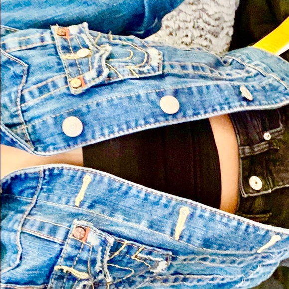 True Religion Jackets & Blazers - ❌🔥VINTAGE TRUE RELIGION DENIM JACKET 🧥 🦋🔥